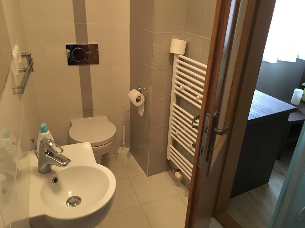 Pikolo - Izby Na Prenajom Hotel Nové Mesto nad Váhom Exterior foto