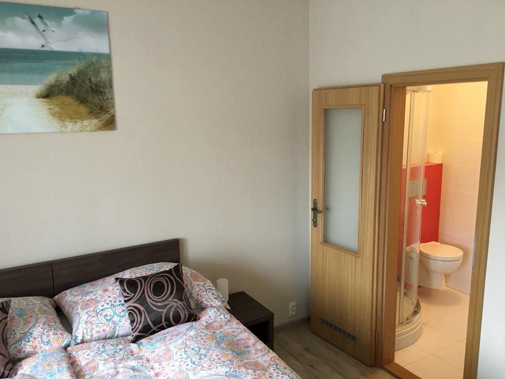 Pikolo - Izby Na Prenajom Hotel Nové Mesto nad Váhom Exterior foto